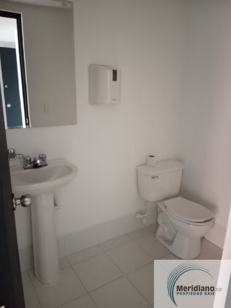 Oficina en Arriendo en Villa Grande