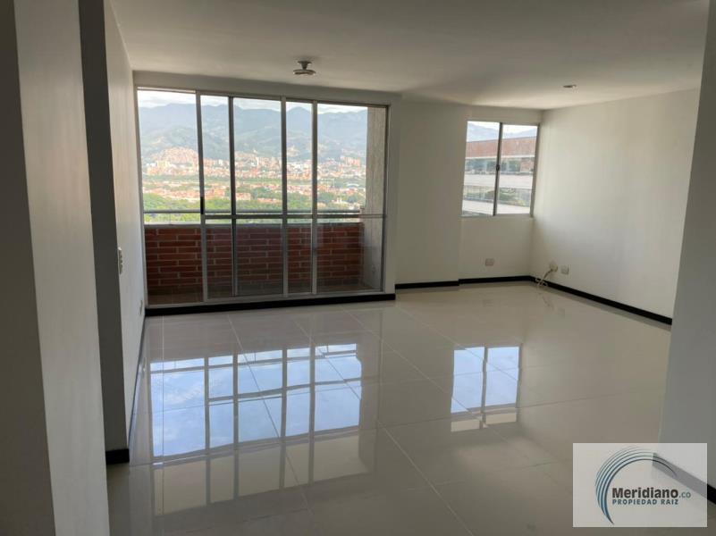 Apartamento en Arriendo en Poblado