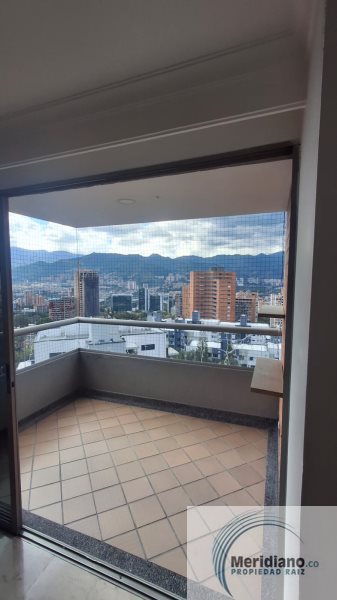 Apartamento en Arriendo en Los Balsos