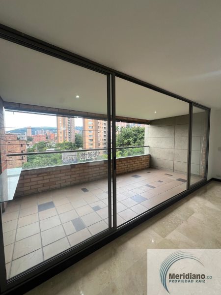 Apartamento en Arriendo en Los Balsos