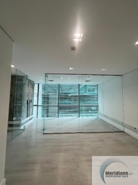 Oficina en Arriendo en Poblado
